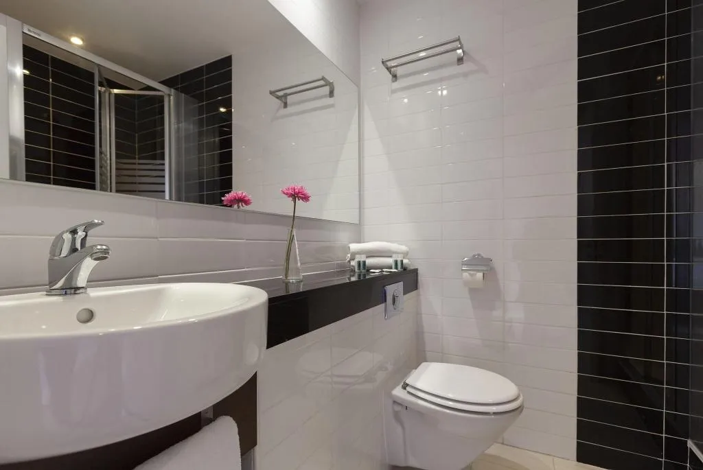 TRIPLE STANDARD Room, Hotel Olympia Universidades, Valencia