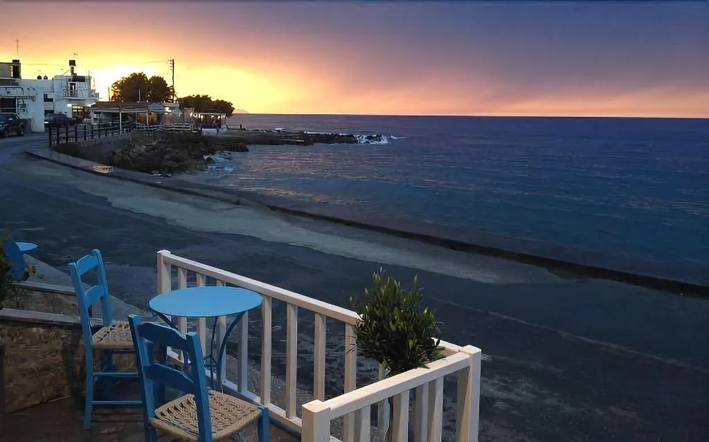 Restaurant, Socrates Apartments & Restaurant, Crete