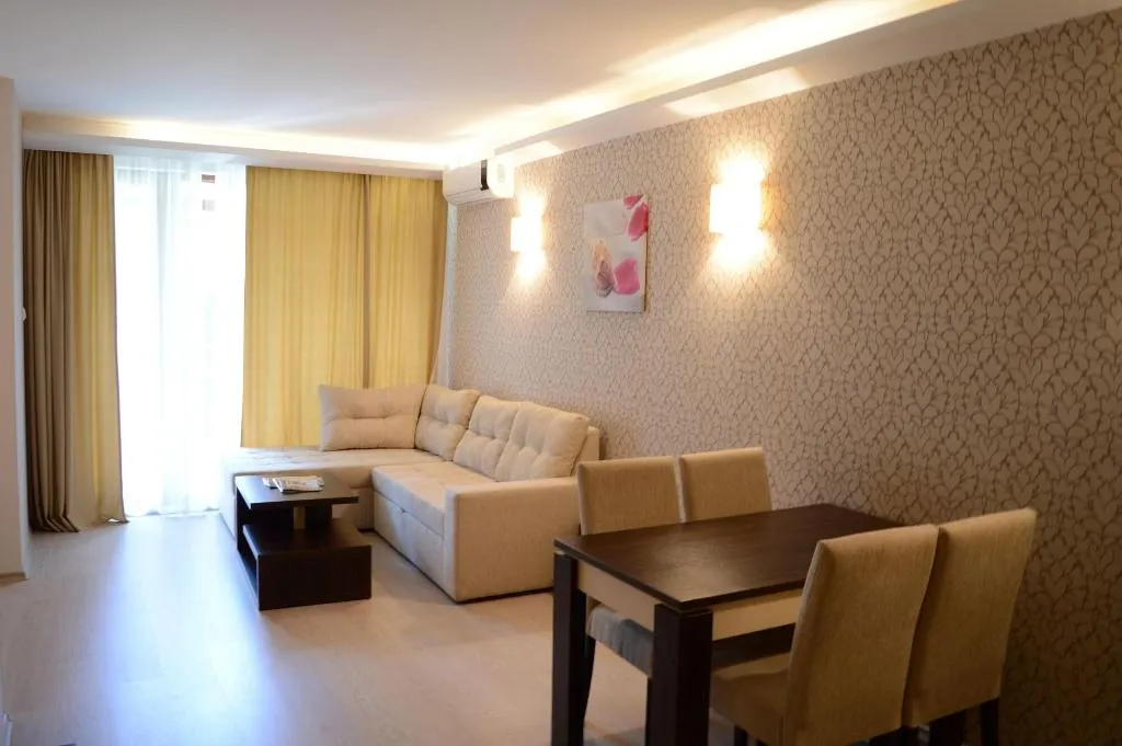 Room, Harmony Suites 2&3, Bourgas