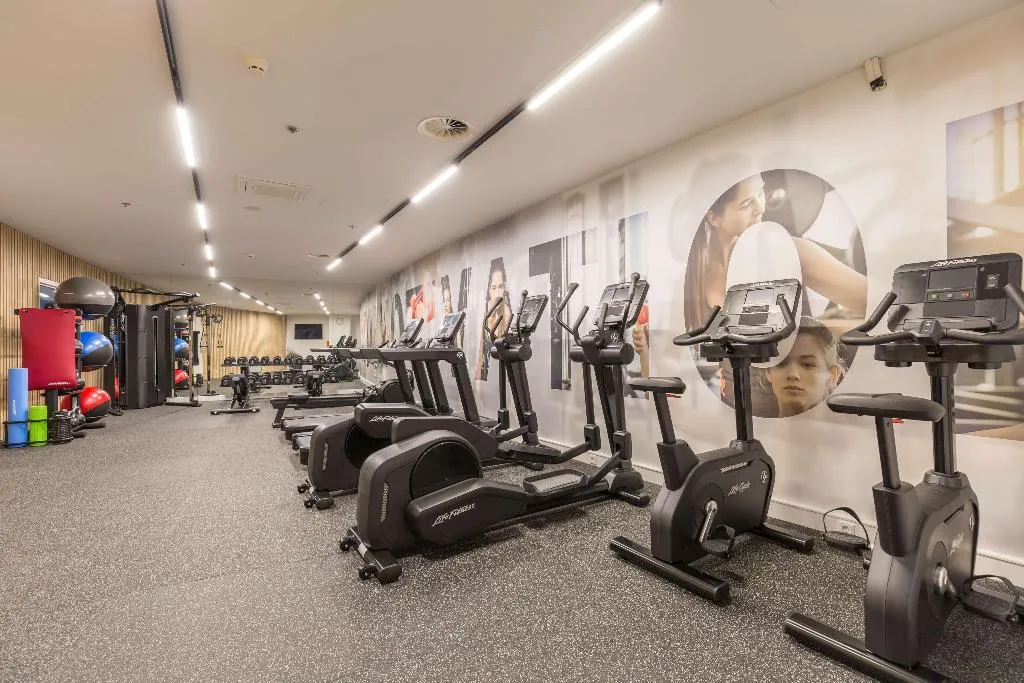 Sports and Entertainment, Park Inn By Radisson Amsterdam City West, Amsterdam