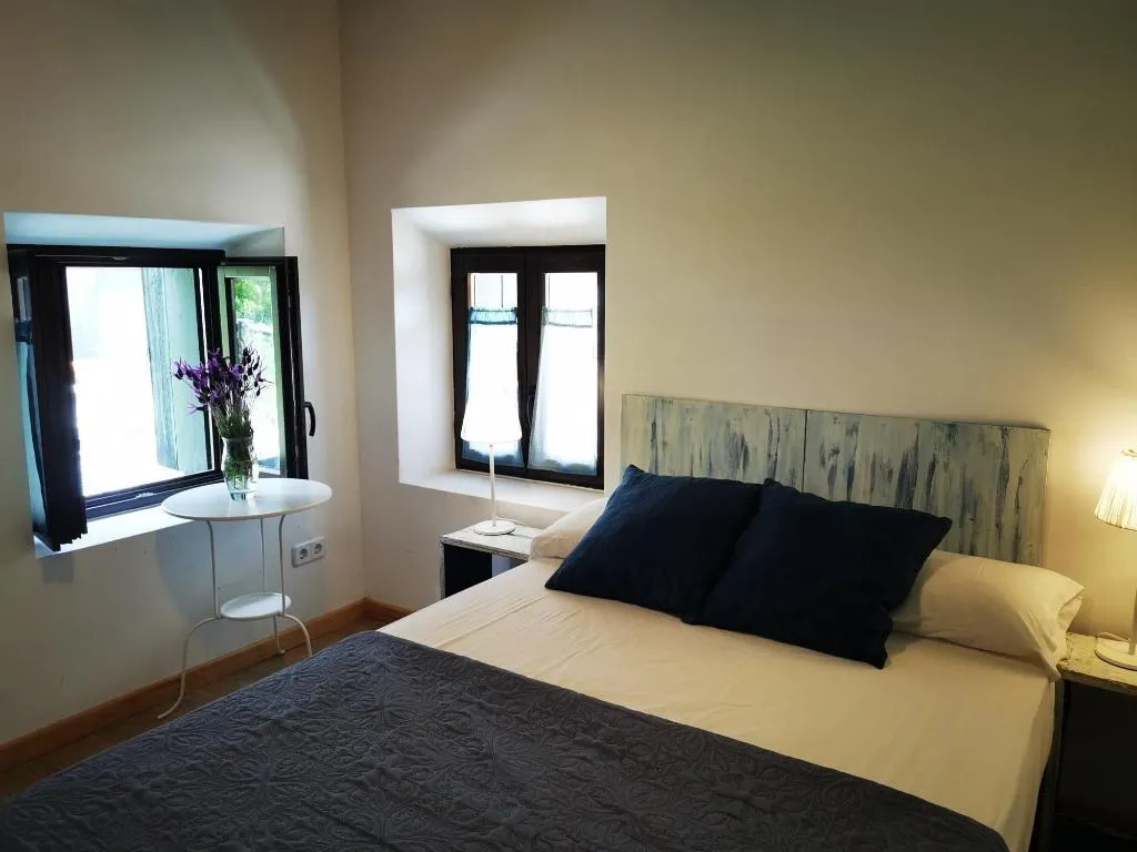 Room, Huerto San Antonio, Madrid