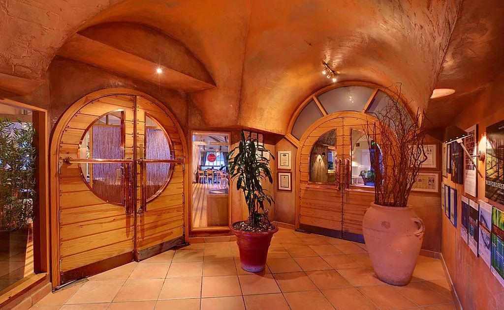 Lobby, Ferrycarrig, Dublin