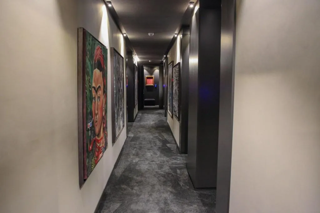 Lobby, Triviho, Rome