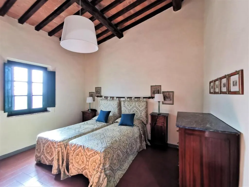 APARTMENT CAPACITY 4 Room, Relais BioFattoria al Bacío, Florence