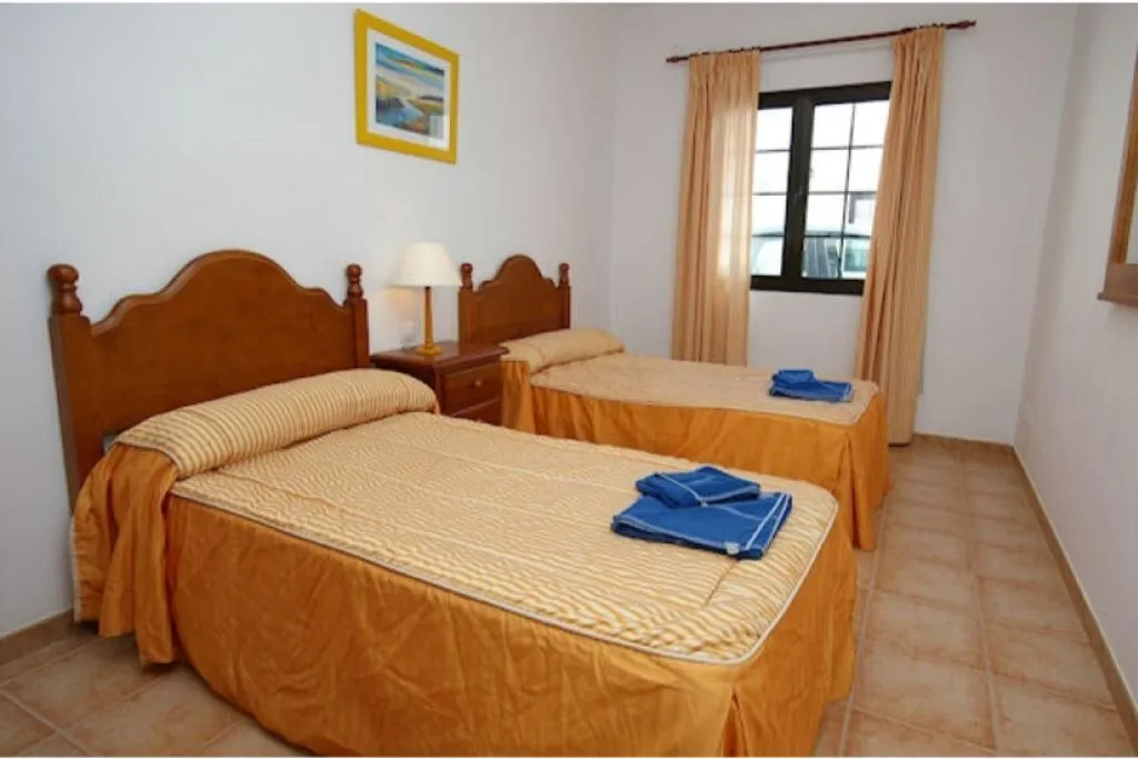 VILLA CAPACITY 4 TWO BEDROOMS Room, Villas Salinas de Matagorda, Lanzarote