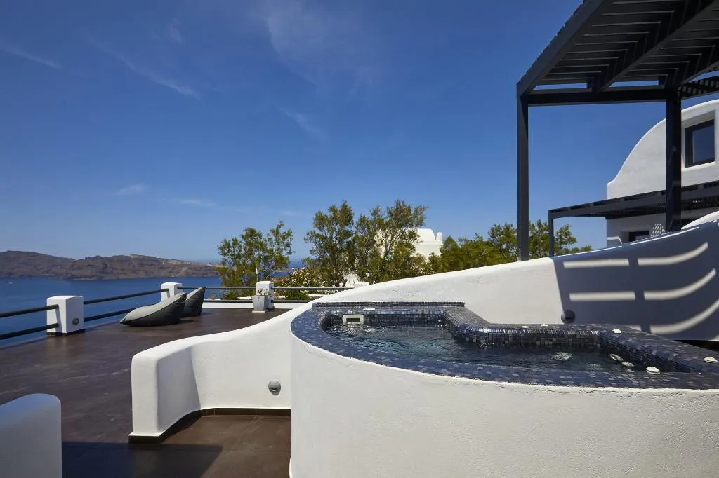 Room, Oia Suites, Santorini