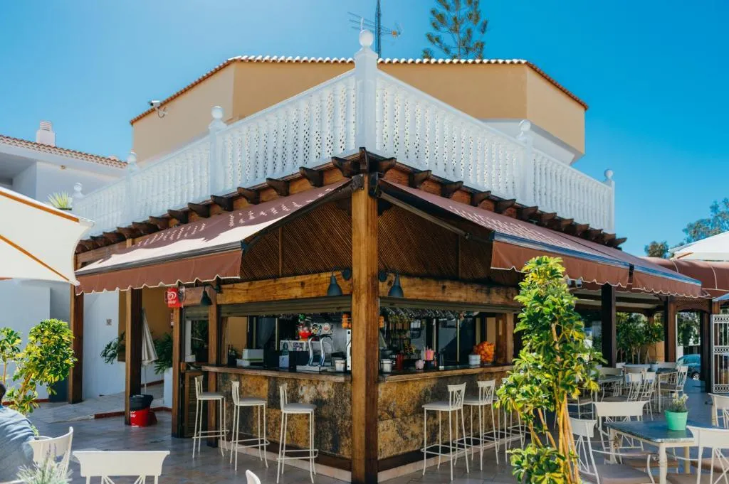Bar, Neptuno Costa Adeje, Tenerife