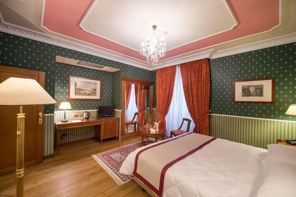 Room, Strozzi Palace Hotel, Florence