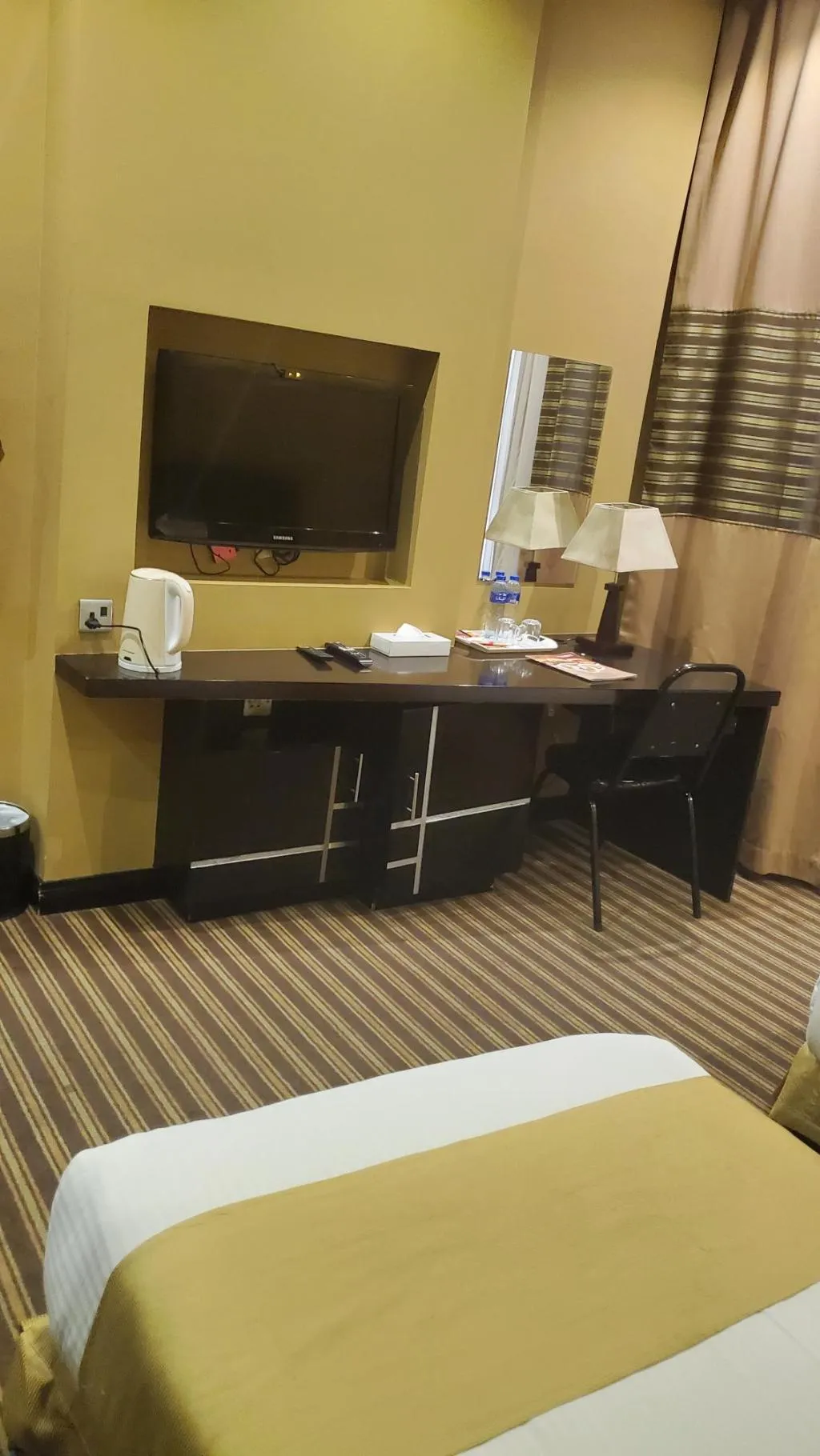 Double or Twin STANDARD Room, Aldar Hotel, Dubai