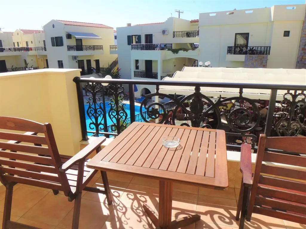 Double or Twin STANDARD Room, Diogenis Blue Palace, Crete