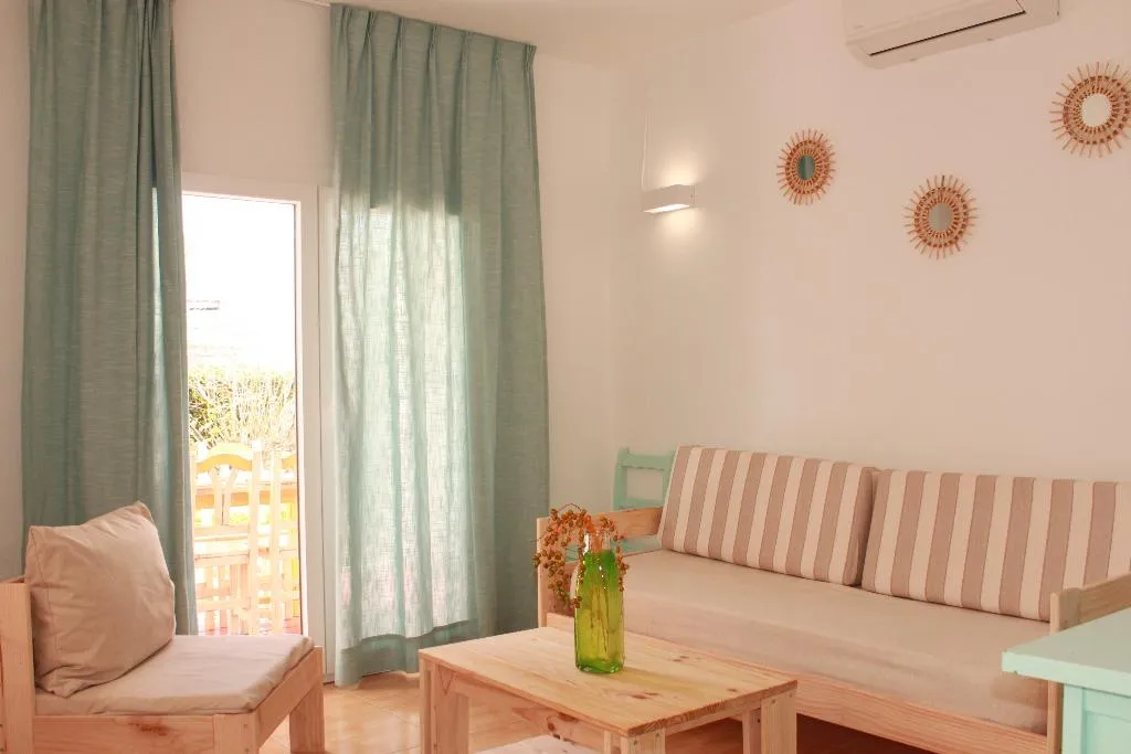 VILLA GARDEN VIEW Room, Yucas Homes, Menorca