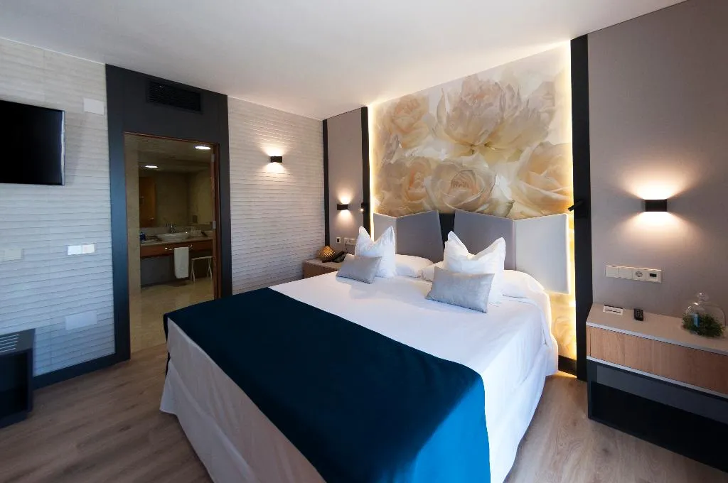 JUNIOR SUITE WITH JACUZZI Room, Hotel La Laguna Spa & Golf, Costa Blanca