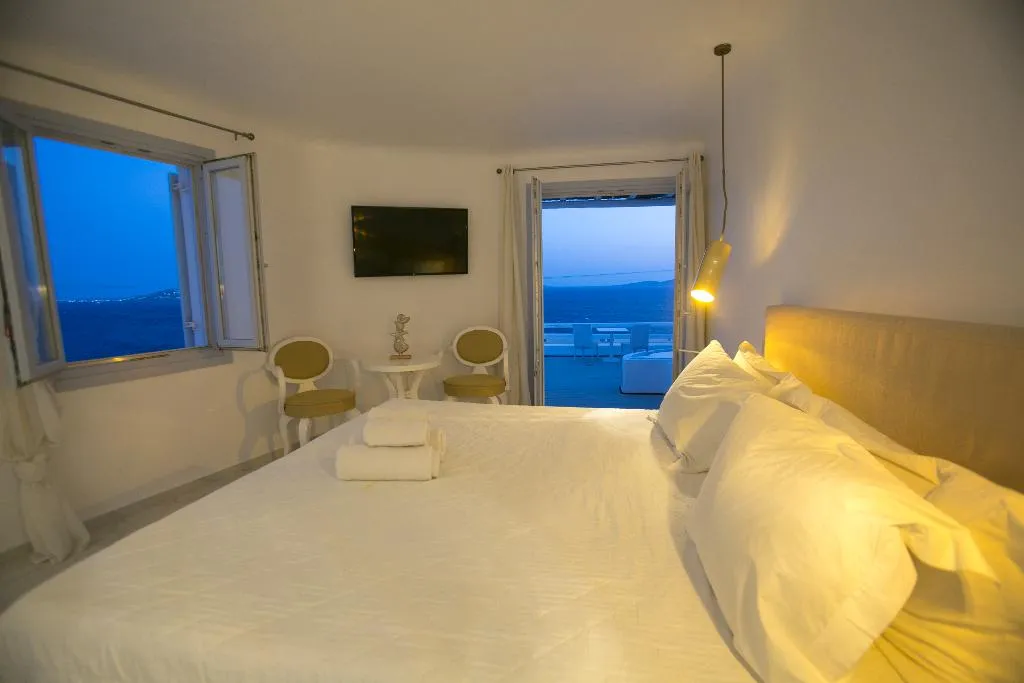 SUITE DELUXE Room, Suntouch Suites ‘’By Checkin’’ Adults Only, Mykonos