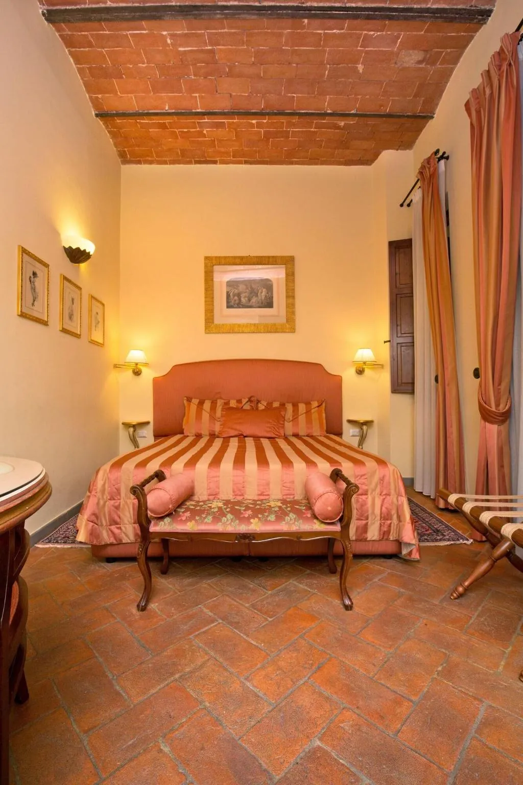 Room, La Casa Del Garbo Luxury Rooms Suite, Florence
