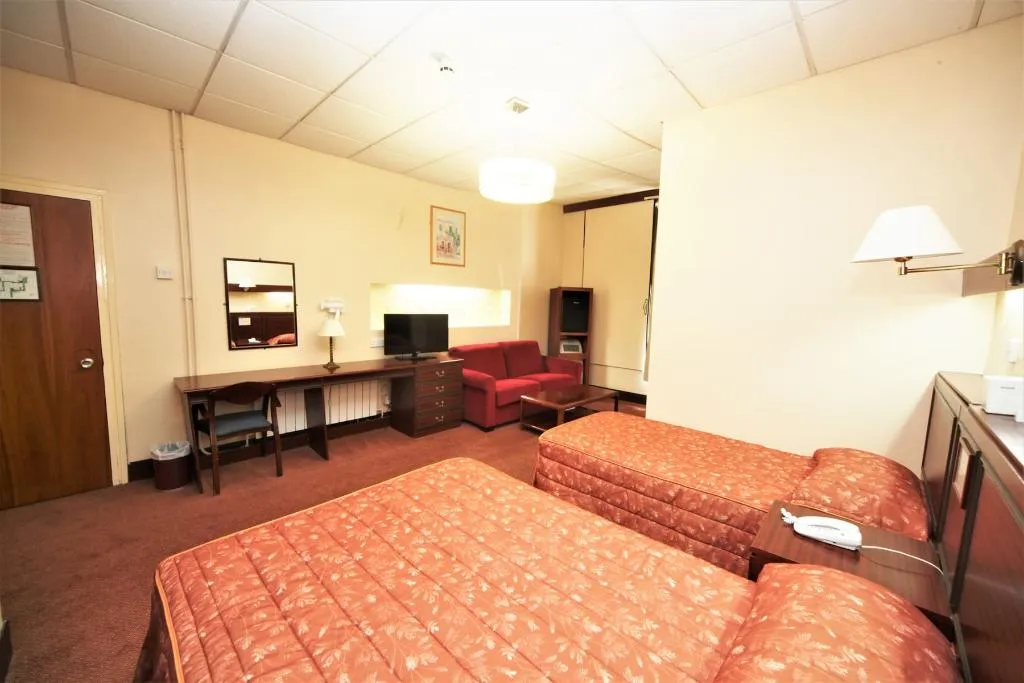FAMILY ROOM STANDARD Room, Bristol, Gibraltar