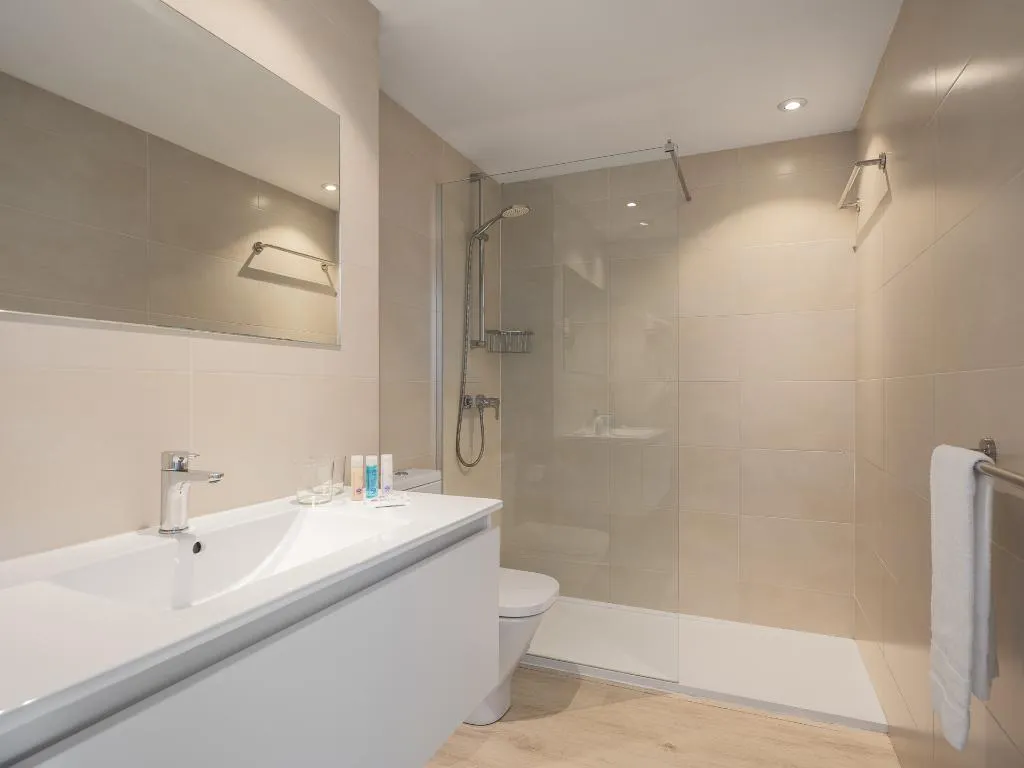 SUITE POOL VIEW Room, Puerto Azul Suite Hotel, Majorca