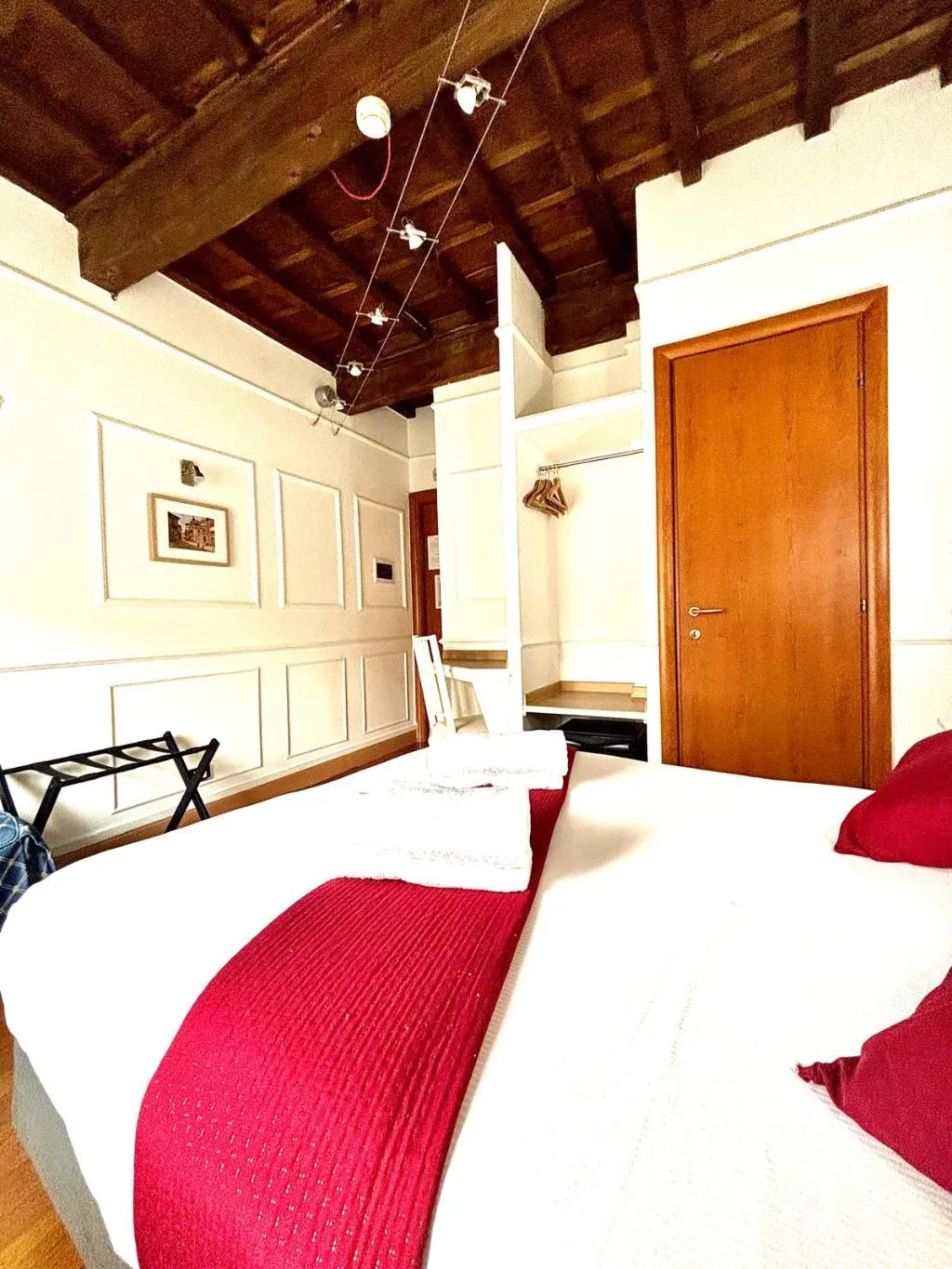 Double or Twin STANDARD Room, Domus Ester, Rome