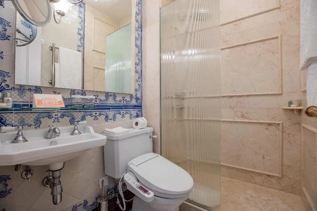 DOUBLE CLASSIC Room, Estoril Vintage Hotel, Lisbon