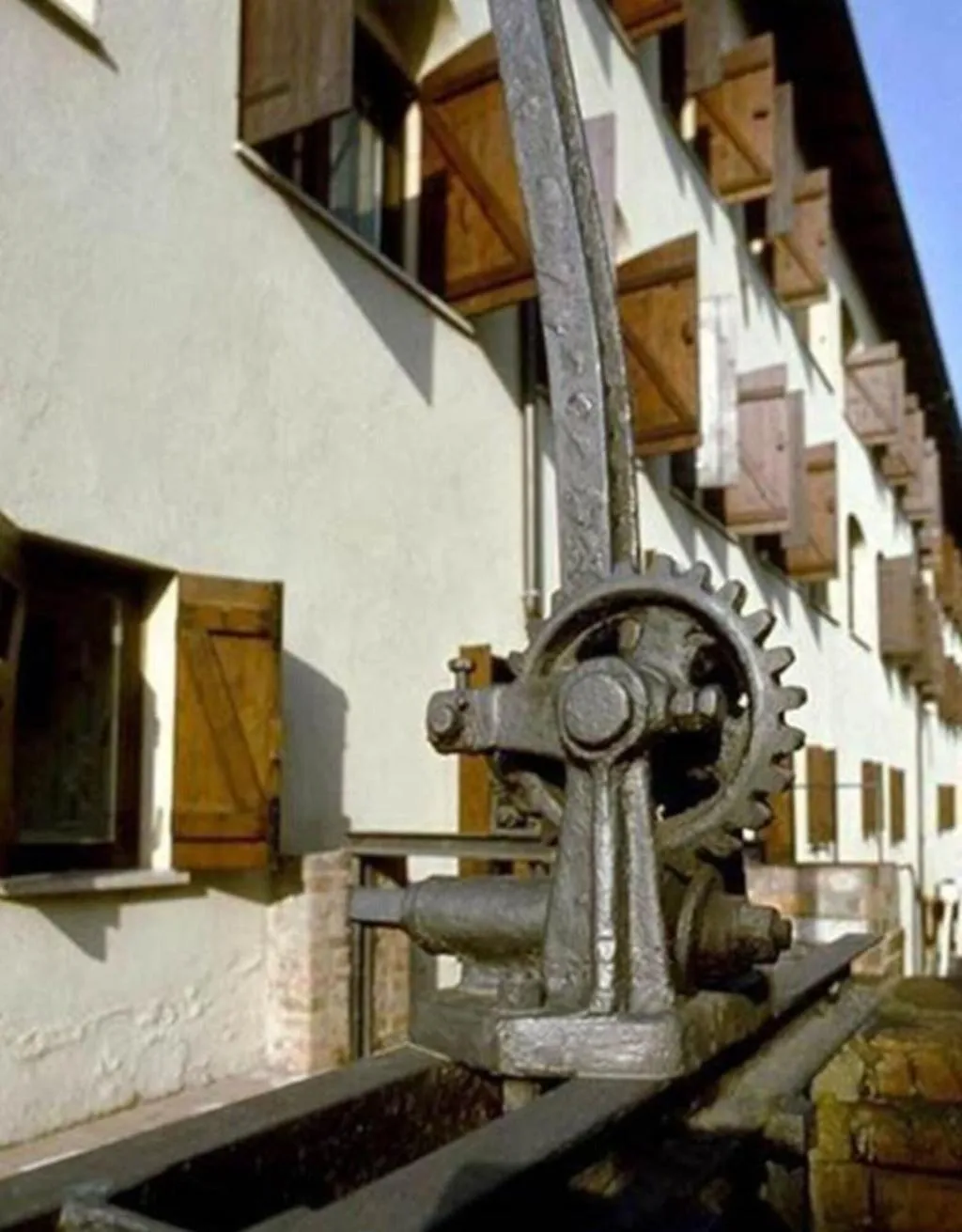 General view, La Vecchia Cartiera, Florence