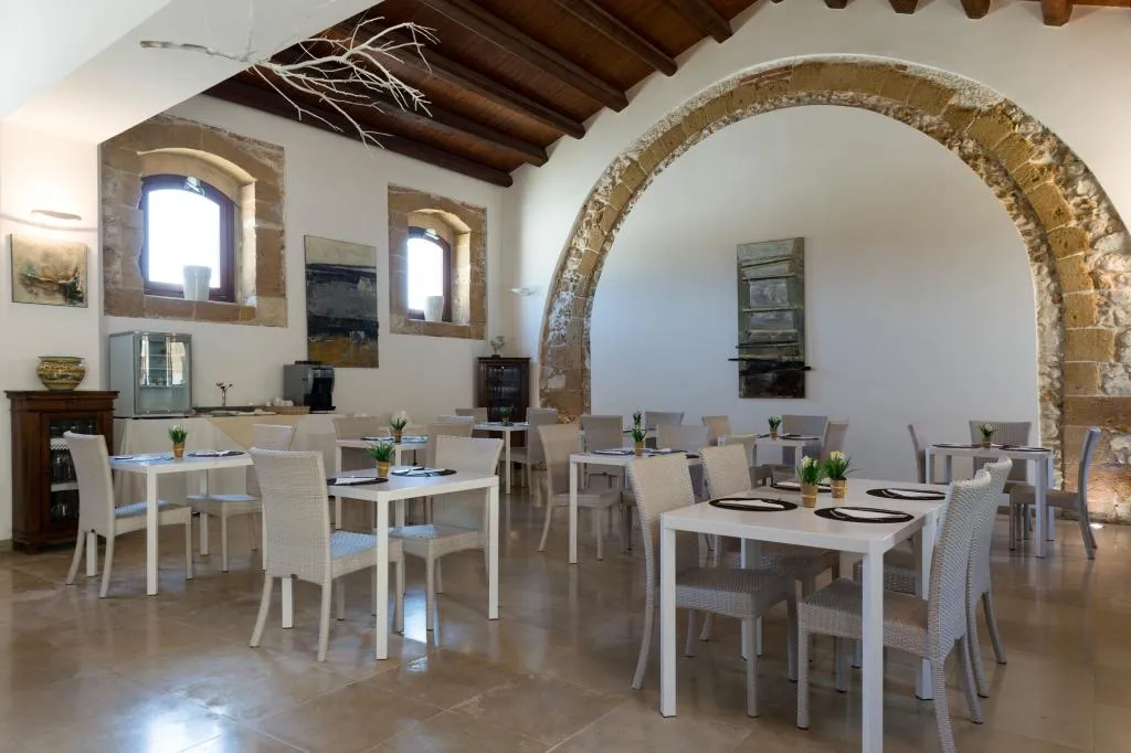 Restaurant, Life Hotels Kalaonda Resort, Catania