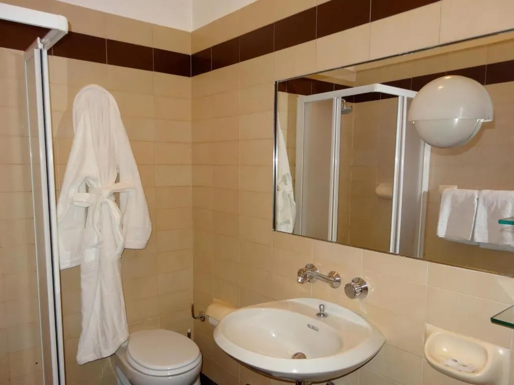 Room, Golf Hotel Resort, Milan