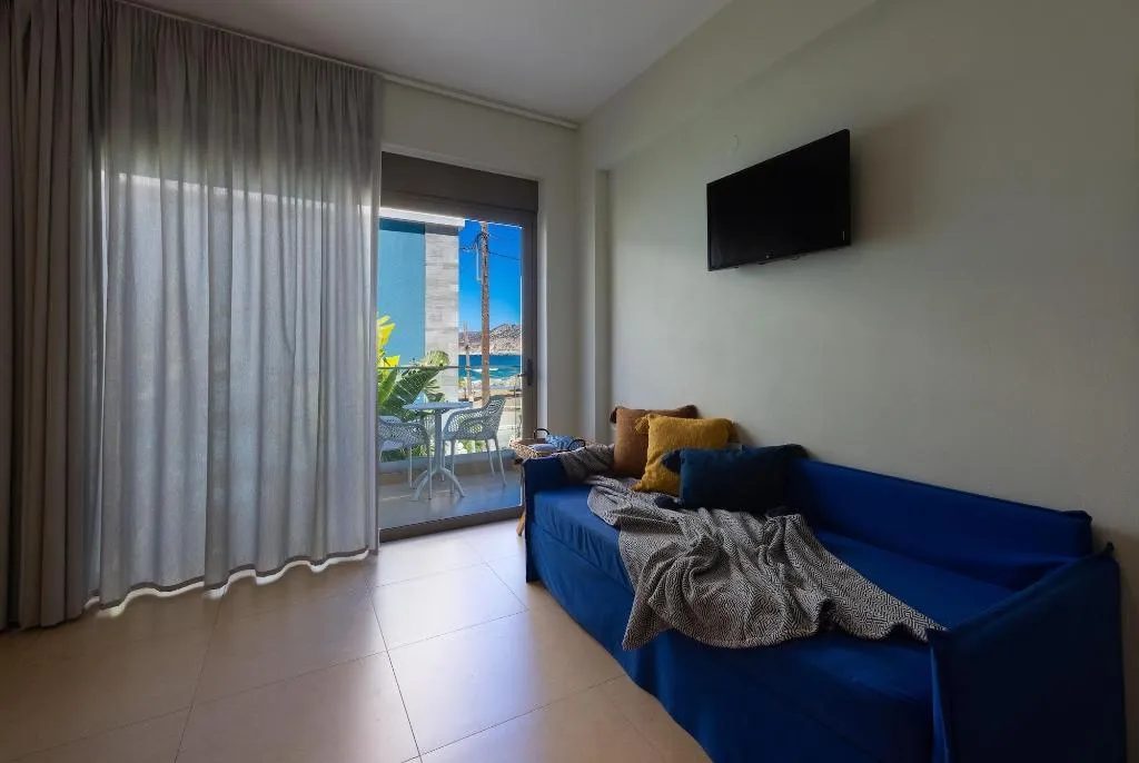 Room, Blue Horizon, Crete