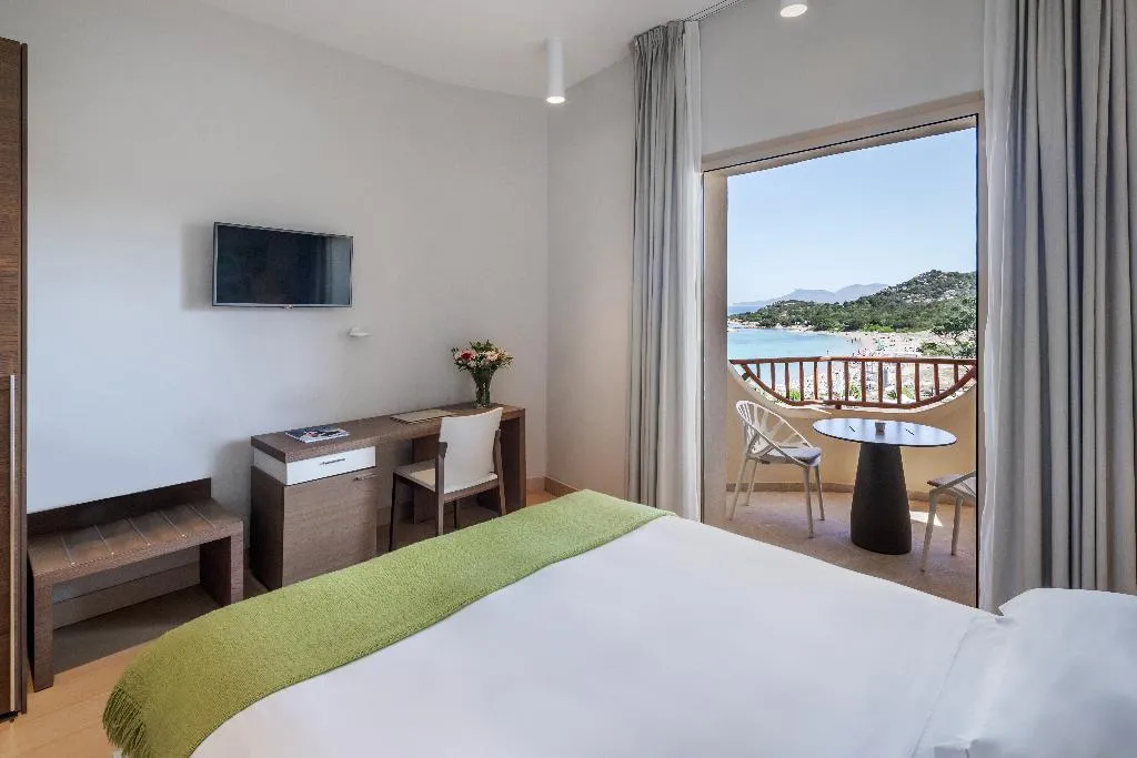 DOUBLE SEA VIEW Room, Cala Cuncheddi - VRetreats, Olbia
