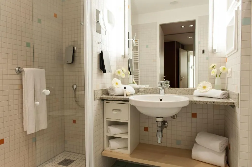 Room, Centrovital, Berlin