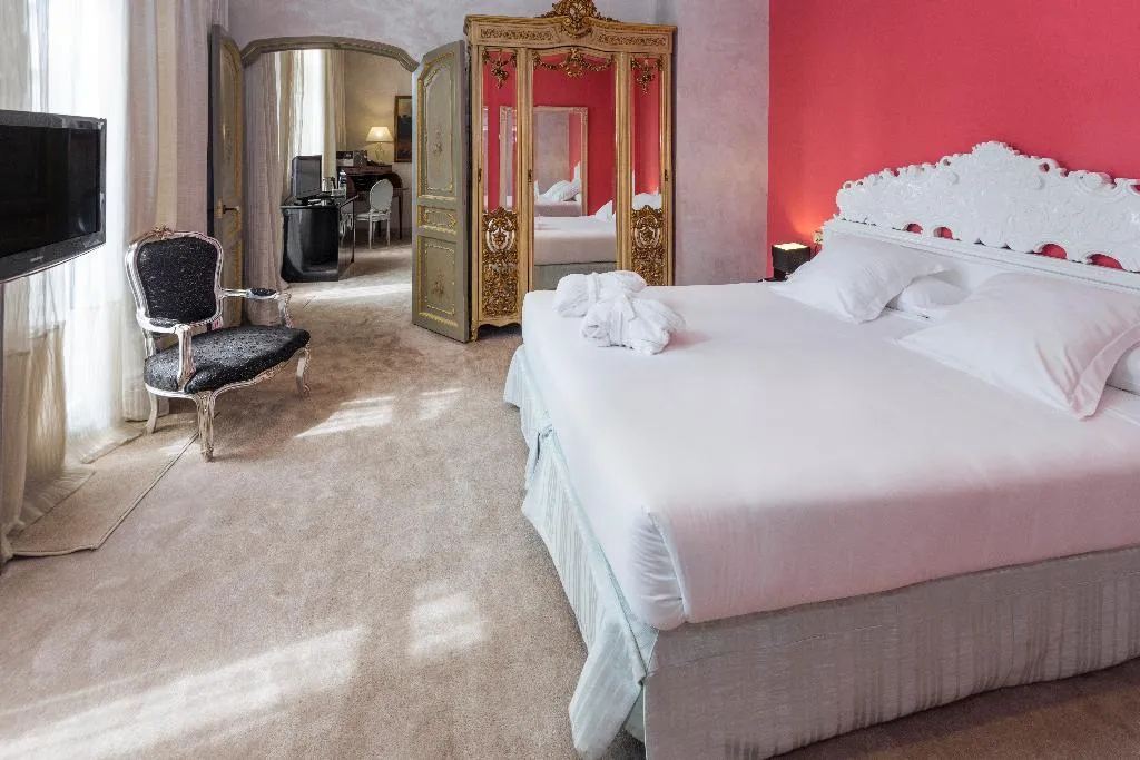 SUITE WITH VIEWS Room, Serhs Rivoli Rambla, Barcelona