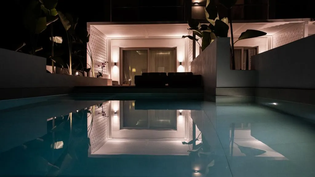 STUDIO WITH PRIVATE POOL Room, Iperion Beach, Crete