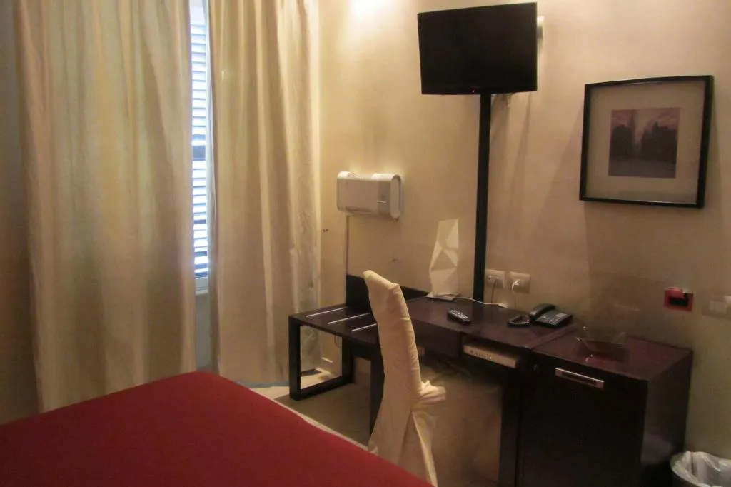 Room, Relais San Marco, Naples