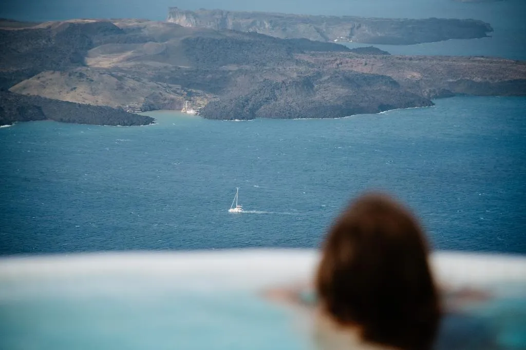 General view, Aqua Luxury Suites, Santorini