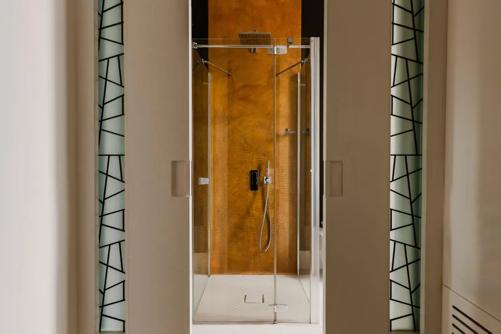 JUNIOR SUITE STANDARD Room, Piazza Di Spagna 9, Rome