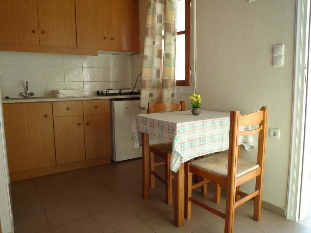 Room, Haris Apartments, Crete