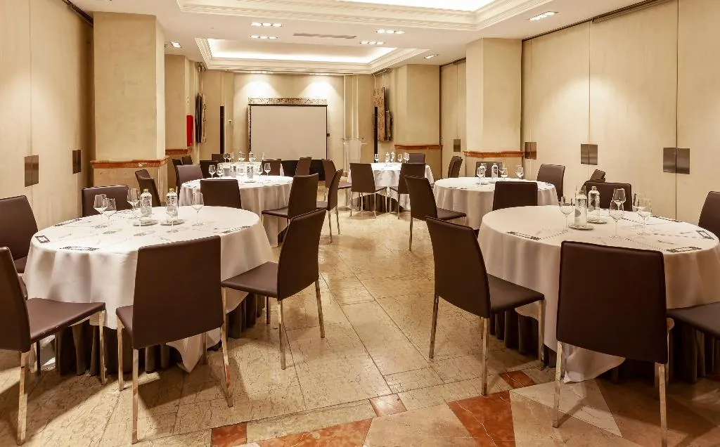 Conferences, Hotel Villa Real, Madrid