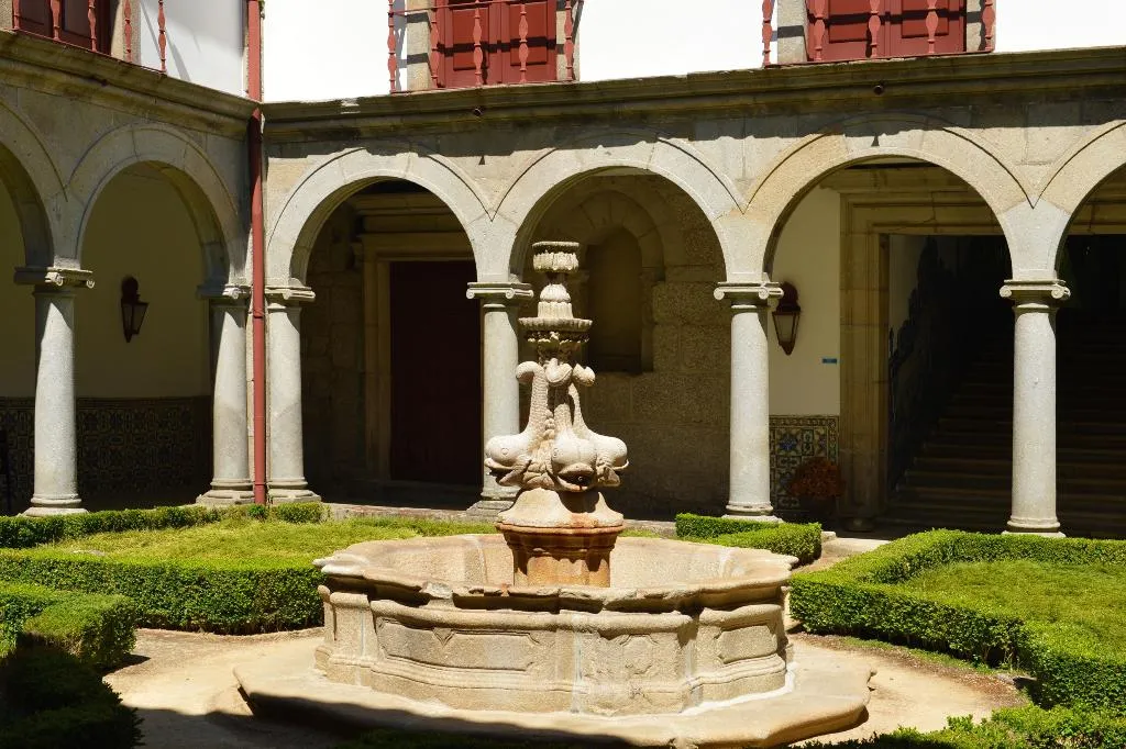 General view, Pousada Mosteiro de Guimaraes - Monument Hotel, Porto