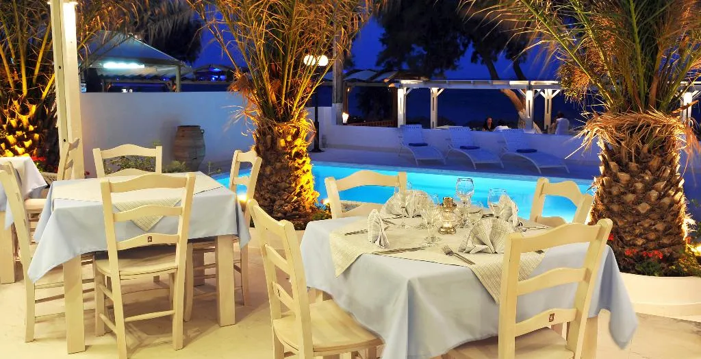 Restaurant, Alesahne Beach, Santorini