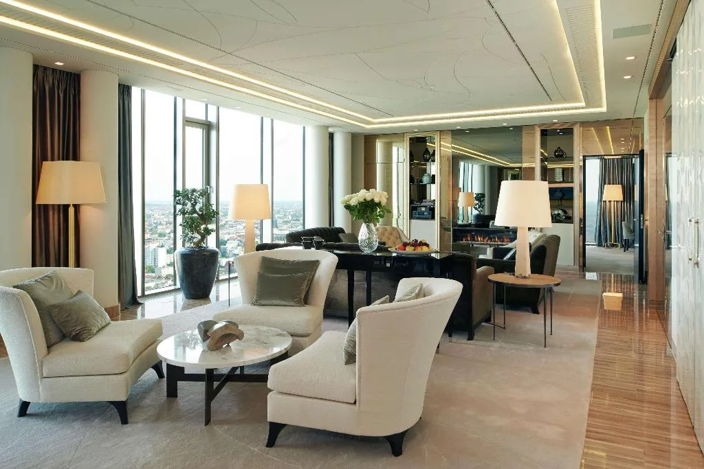 Room, Waldorf Astoria Berlin, Berlin