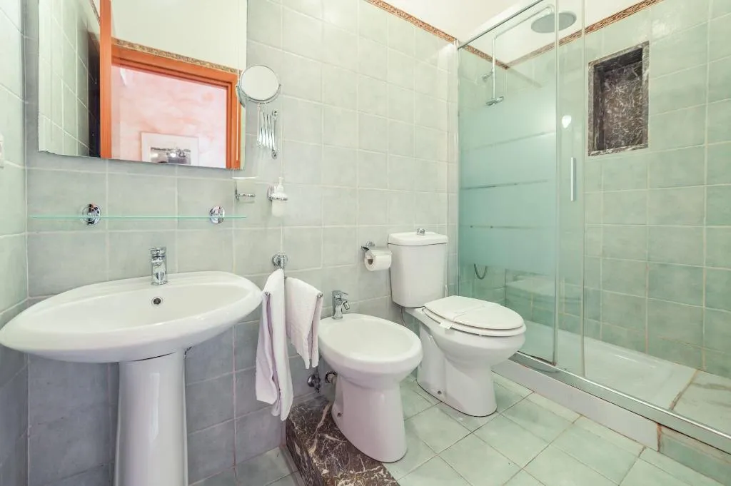 Room, B&B Marranzano, Catania