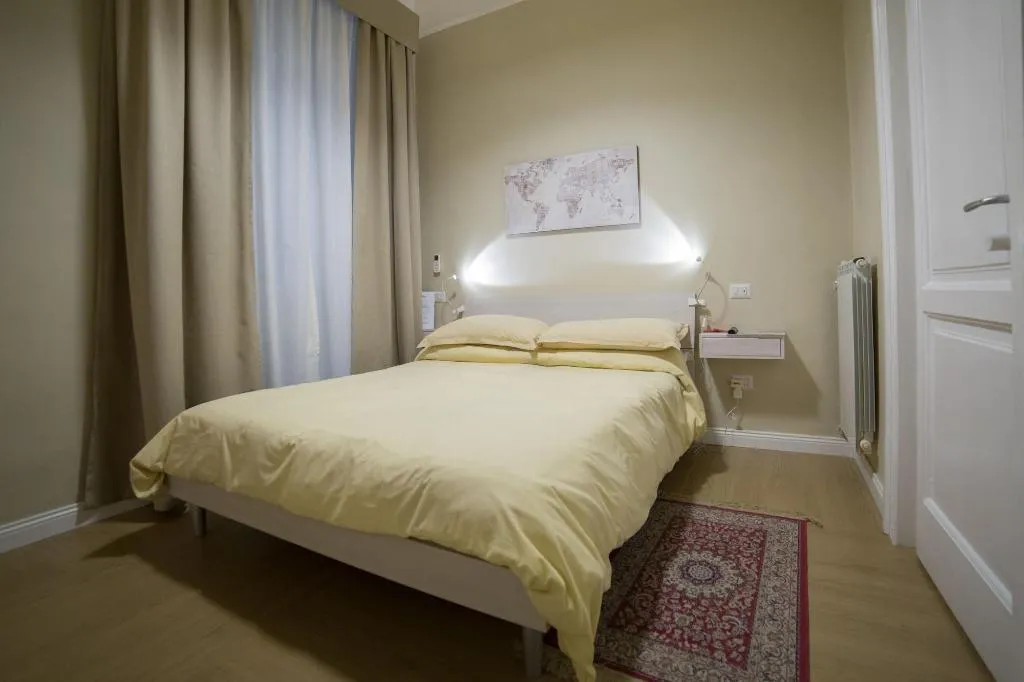 Room, Bnb Il Centrale The Best Choice, Naples