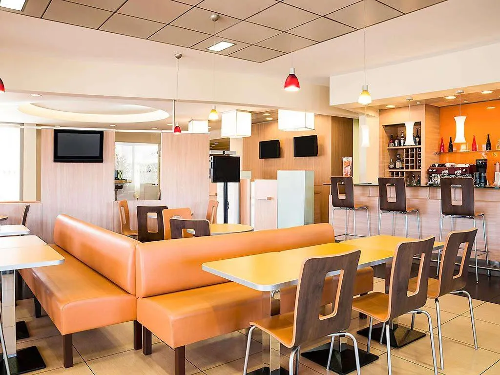 Restaurant, Ibis Como, Milan