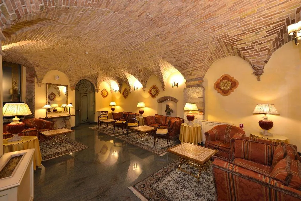 Conferences, Fonte Cesia, Perugia