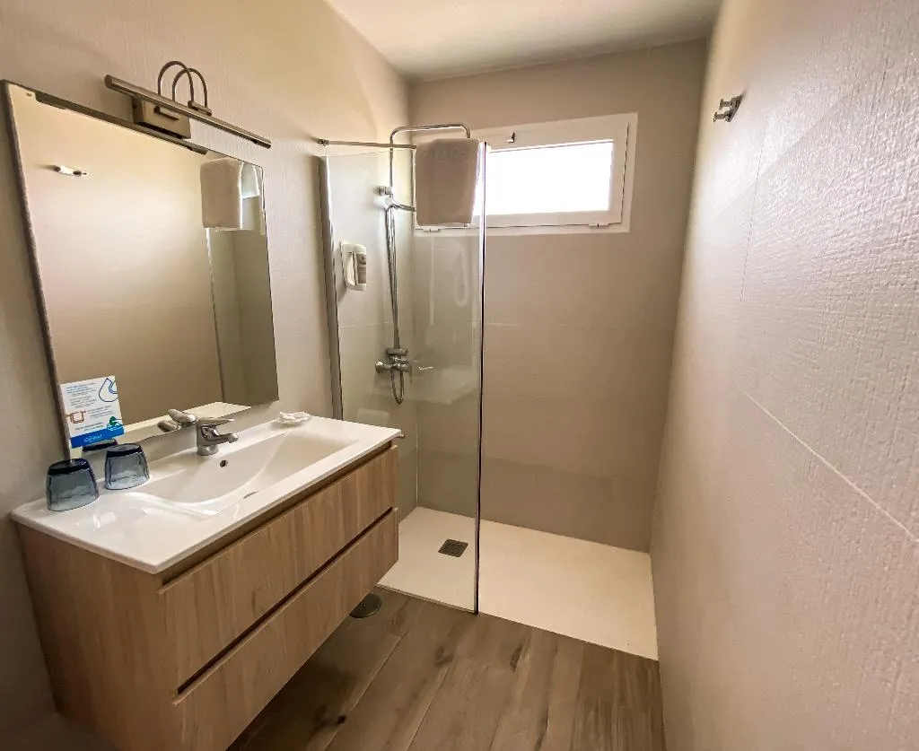 BUNGALOW TWO BEDROOMS Room, Bungalows Cordial Biarritz, Gran Canaria