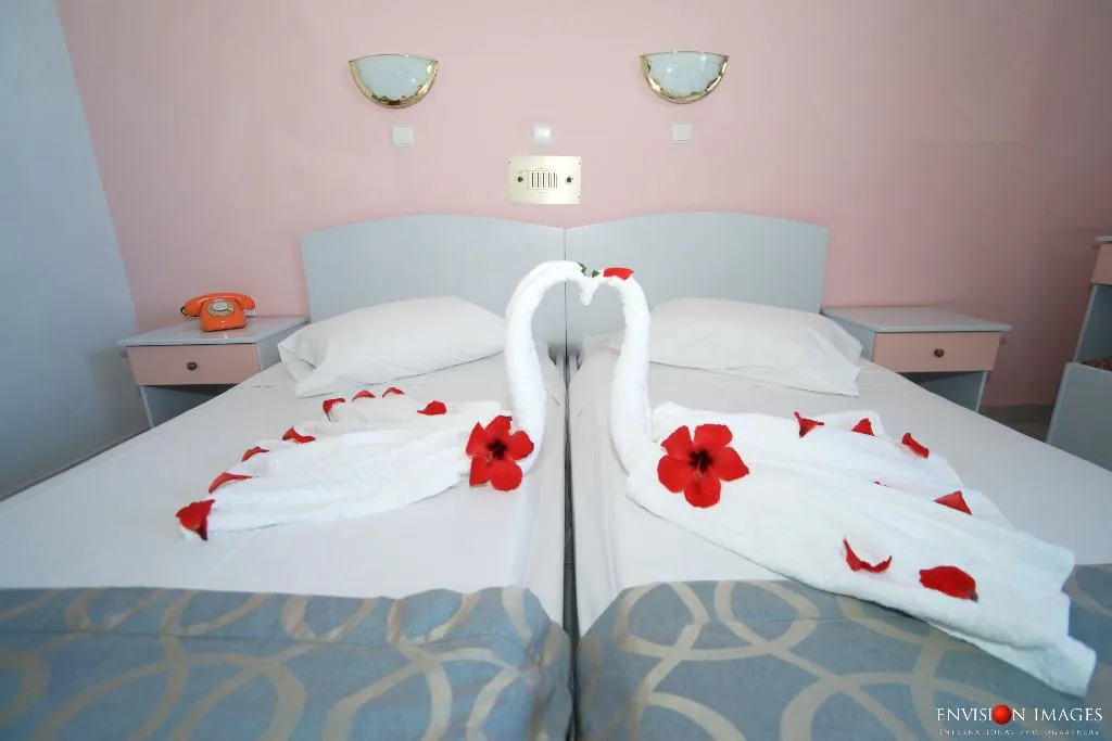 Double or Twin STANDARD Room, Frosini Hotel, Kos