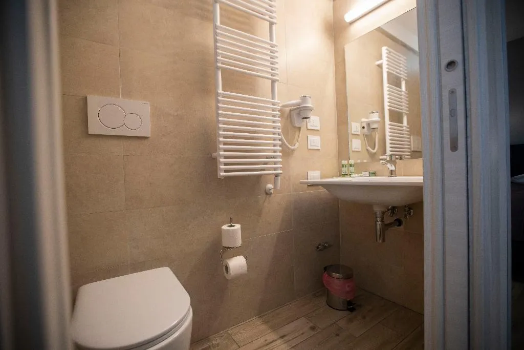 JUNIOR SUITE STANDARD Room, Vesuvio Inn Bed & Wine Experience, Naples