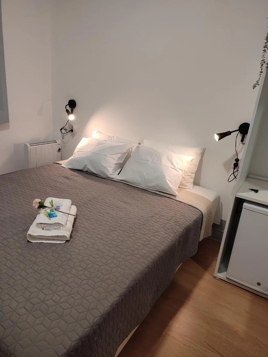 TRIPLE ECONOMY Room, Vila Santa Cruz Guest House, Porto