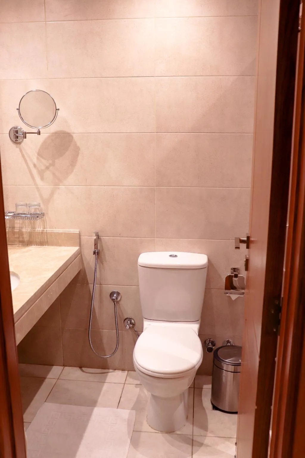 TRIPLE WITH VIEWS Room, Almadiafa Hotel, Cairo