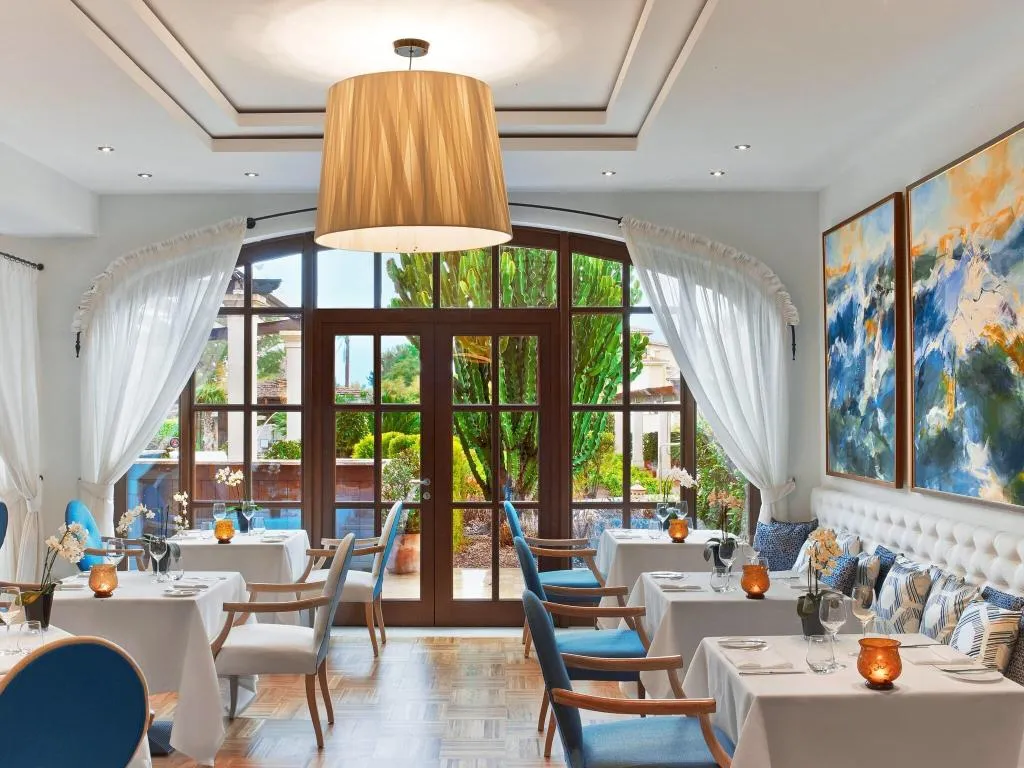 Restaurant, The St. Regis Mardavall Resort, Majorca