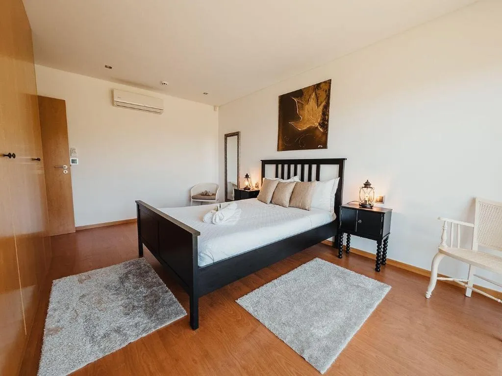 Room, Pousadela Village, Porto