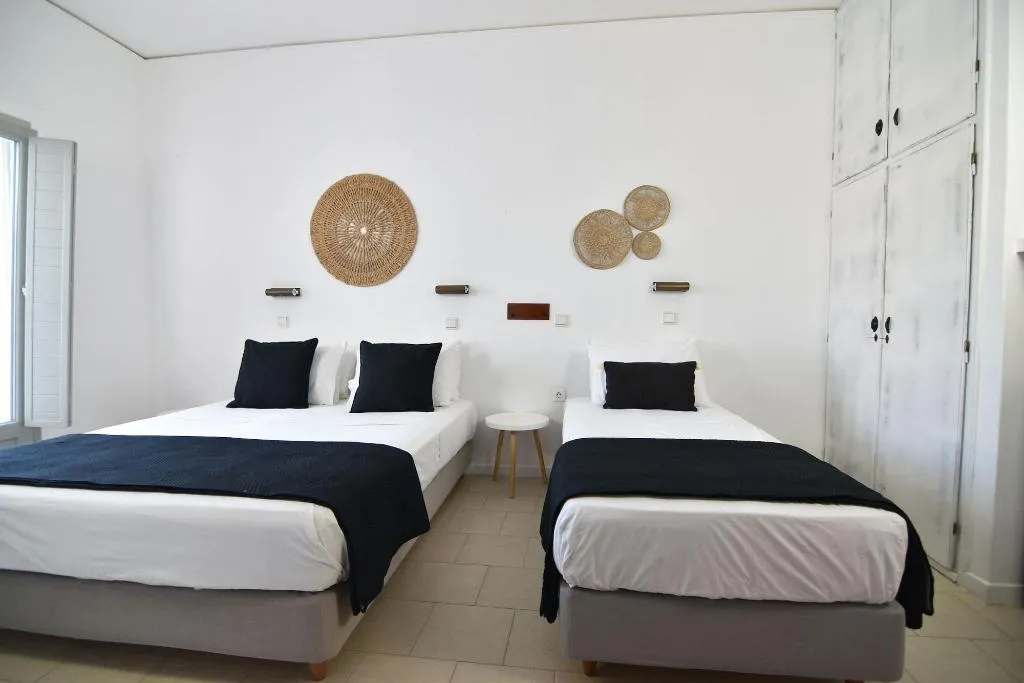Room, Aegeeis Santorini, Santorini
